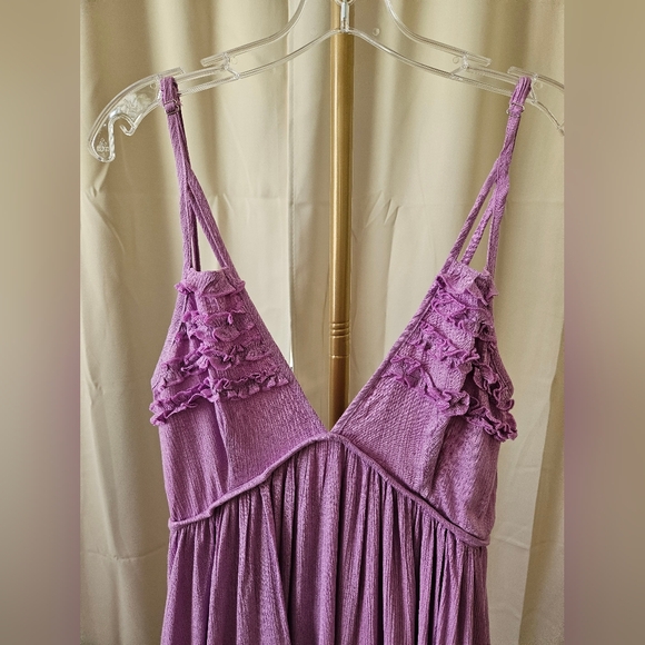 Twenty Ten Lavender Ruffle Sundress | Flowy Open Back 💜 - Picture 3 of 5